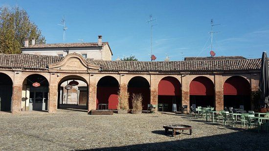 Piazza Nuova