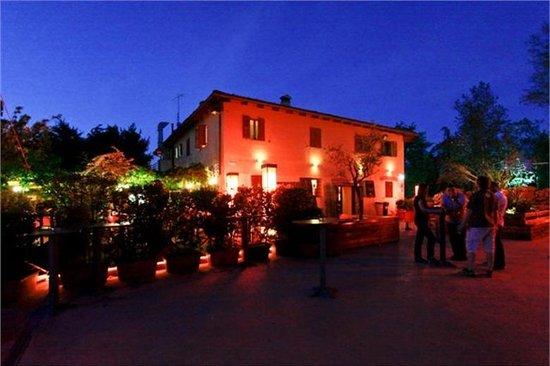 Ca' de Mandorli