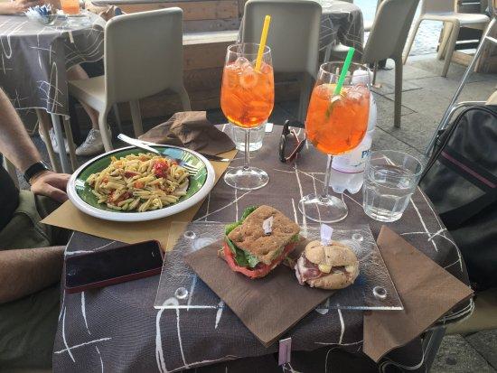 La Strega Bar