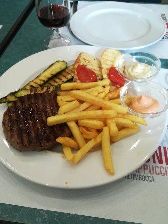 Club Cafe