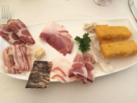 Ristorante Pizzeria Claudia Di Patrizia Pensieri