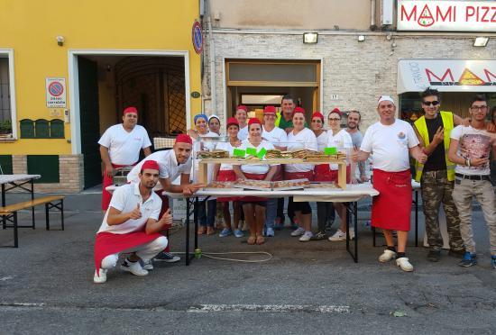 Pizzeria Mami's