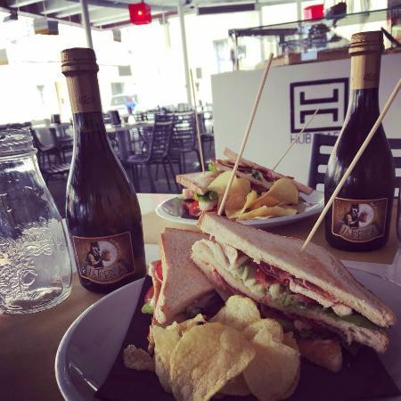 Hub Cafe