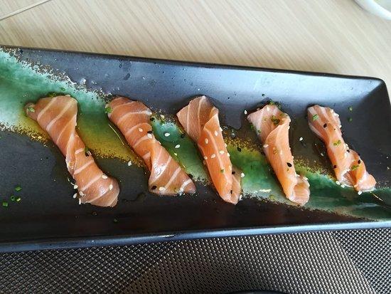 Oishii Sushi