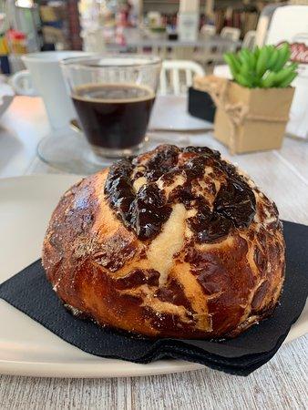 Dada Caffe