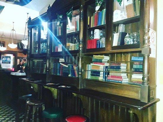 Collins Irish Pub