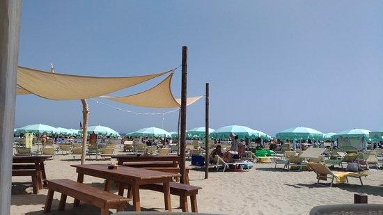 Belaburdela Sea Cafe