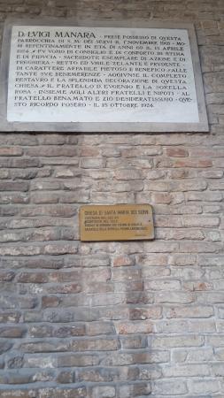 la chiesa di Santa Maria in Regola