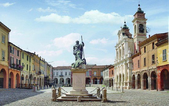 Piazza Mazzini