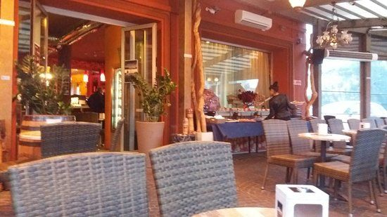 Paila Cafe